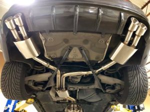 アウディ A6 C7 マフラー